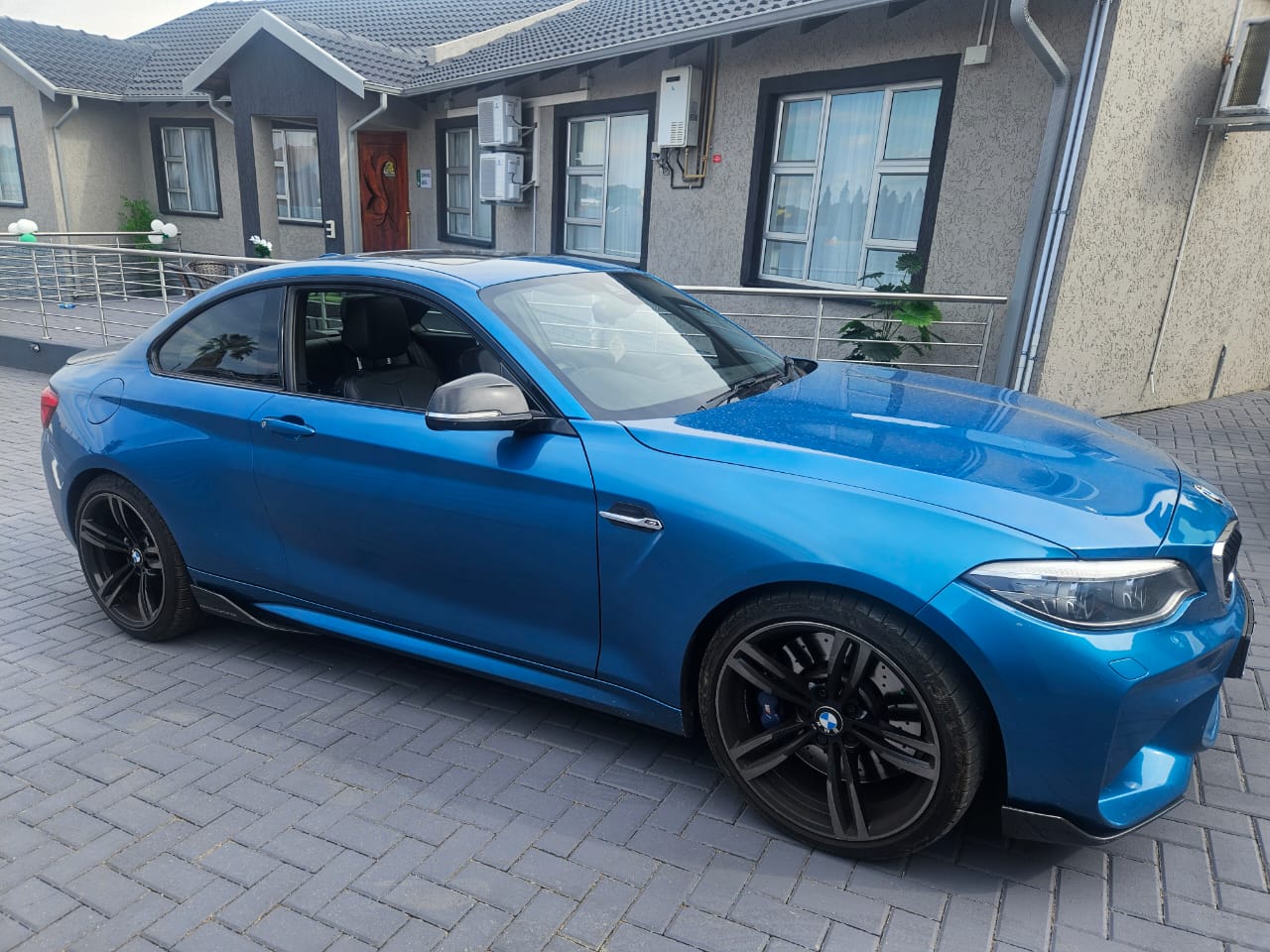 The M Guest House shuttle vehicle - professional transport service